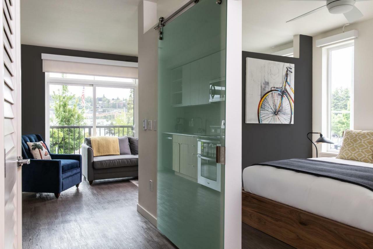 Domicile Suites At Marina Slu ซีแอตเทิล ภายนอก รูปภาพ